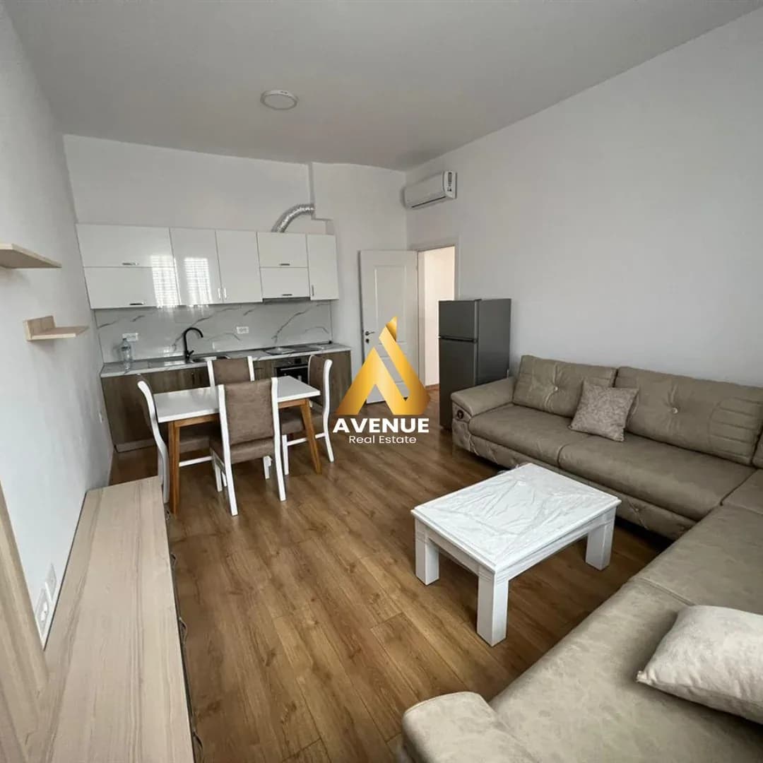 Jepet me qira apartament 2+1 – Kamëz