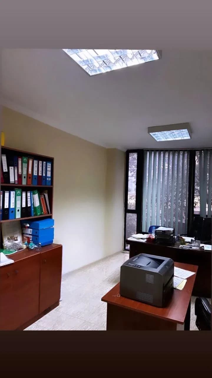 ZYRË ME QIRA – 21 DHJETORI TIRANE