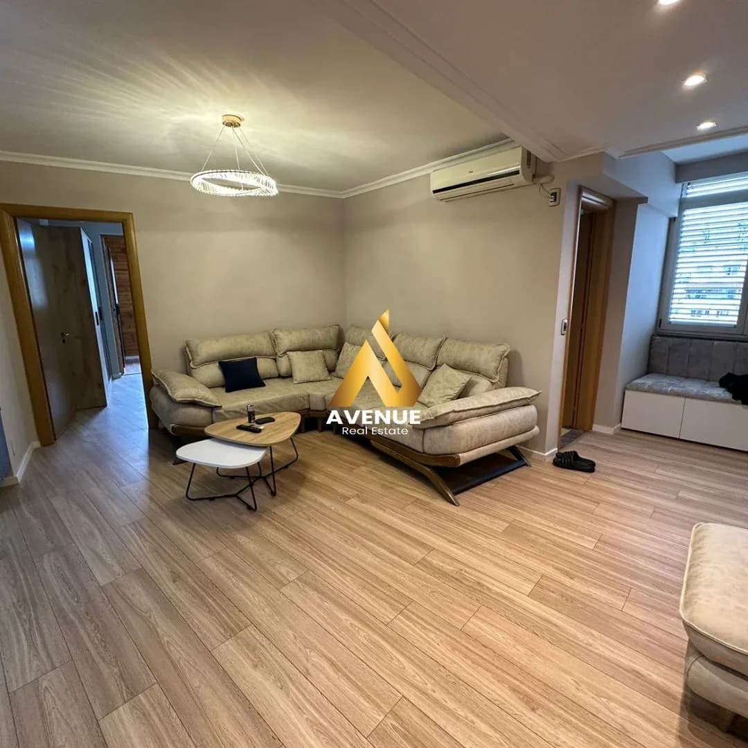SHITET APARTAMENT 2+1+2 -MYSLYM SHYR