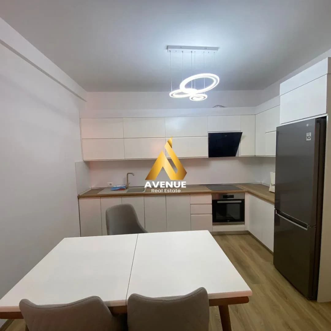 APARTAMENT 2+1+2 ME QIRA, ARLIS, FARMACIA 10 2