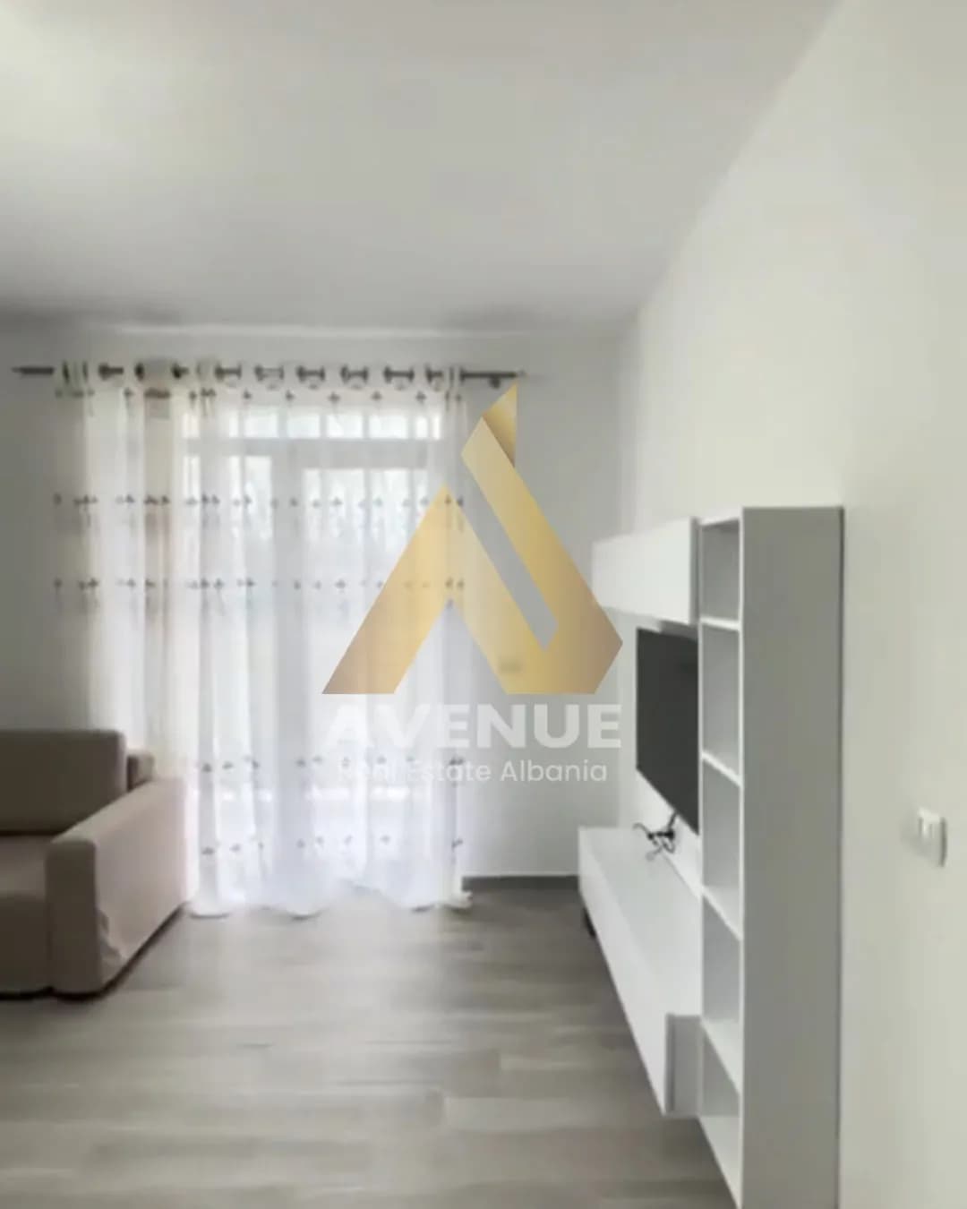 Apartament me qera 3+1+2, 5 Maji, Tiranë 3