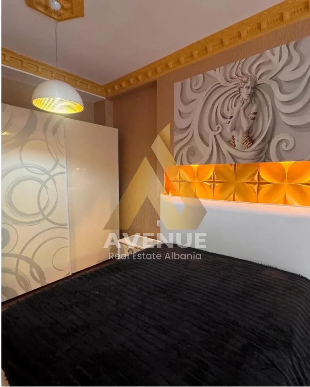 JEPET ME QERA APARTAMENT 2+1+ VERANDË, LIQENI I THATE , TIRANË