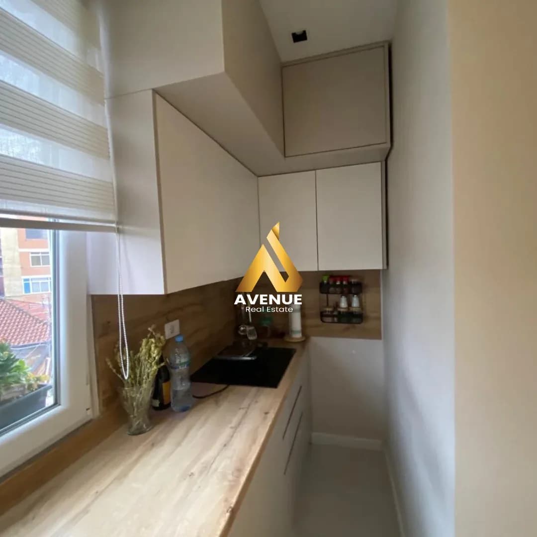 Shitet apartament 3+1 i ndarë në 2 apartamente 1+1 – Vasil Shanto 3