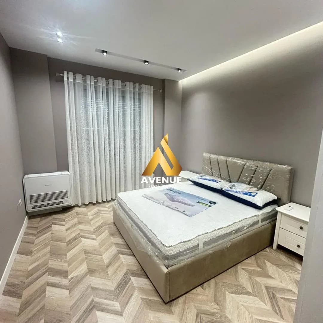 SHITET APARTAMENT 2+1+2 Sheshi Skënderbej 2