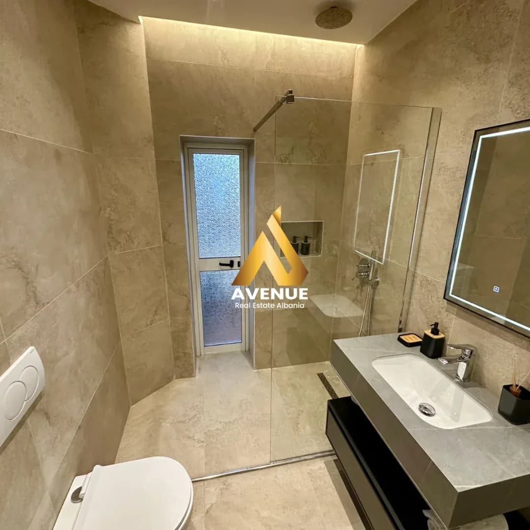 JEPET ME QERA APARTAMENT 2+1- RR ELBASANIT 3