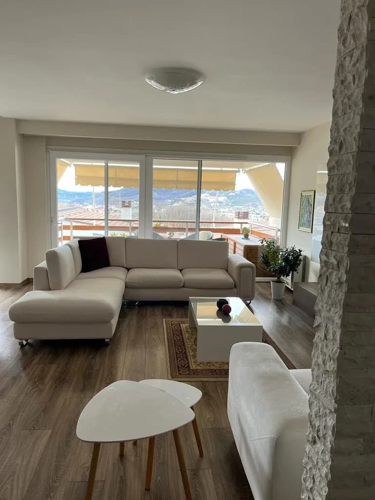 APARTAMENT ME QIRA LONG HILL, TIRANË