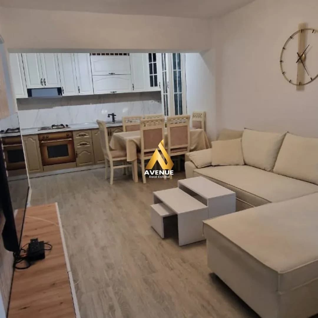 Apartament me qera -Rruga e Durrësit