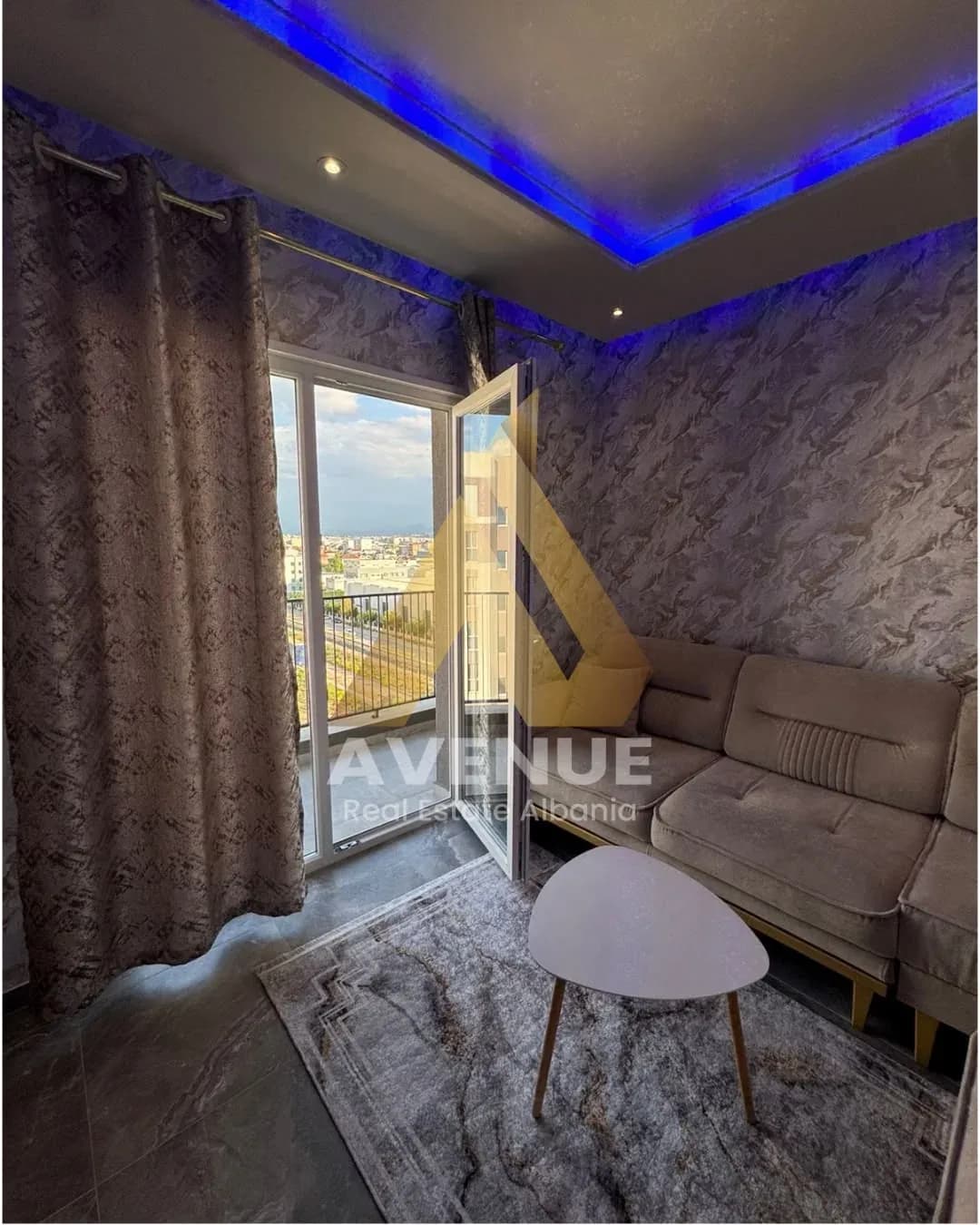 Jepet me qera apartament 1+1 premium tek Univers City Tiranë 2