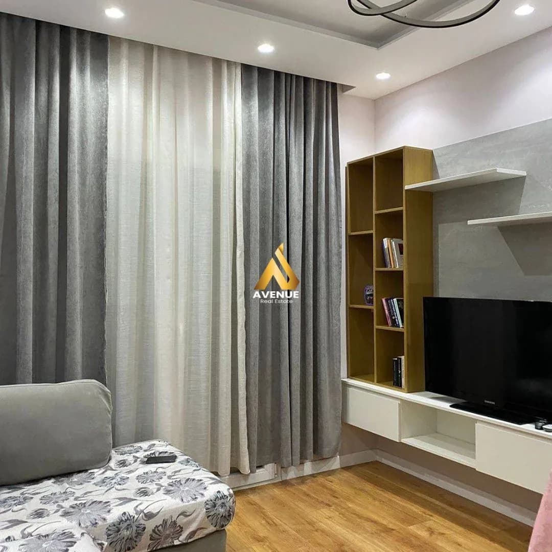 Jepet me qira apartament 2+1 -Myslym Shyri 2
