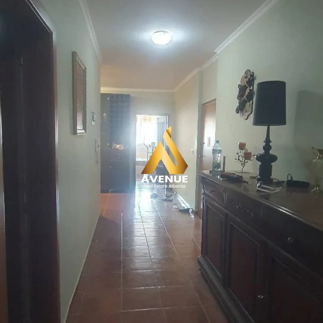 JEPET ME QIRA APARTAMENT 3+1-KOMUNA E PARISIT 2
