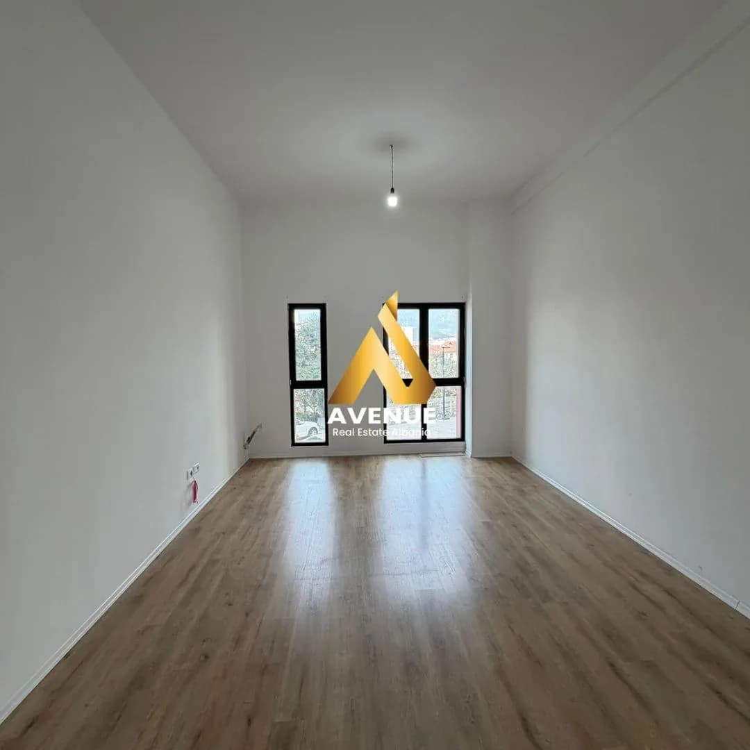 APARTAMENT 2+1 ME QIRA – KOMPLEKSI ARLIS, FARMACIA 10