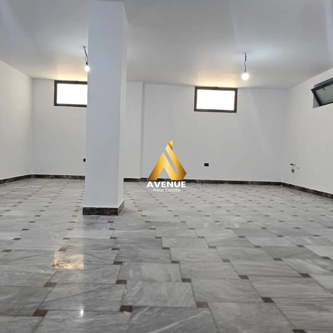 AMBIENT BIZNESI ME QIRA –BLLOK, TIRANË 3