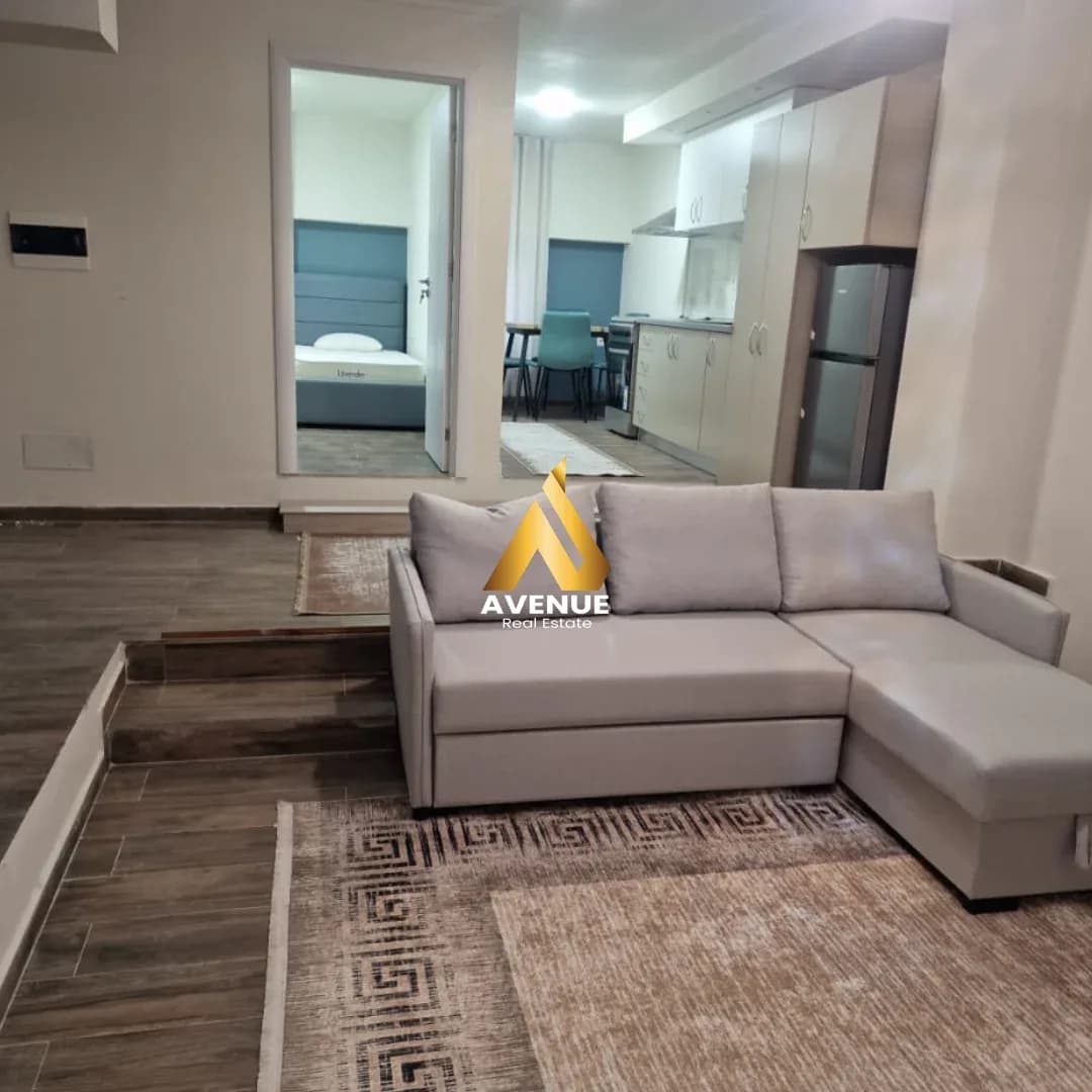 JEPET ME QIRA APARTAMENT -STACIONI TRENIT 2
