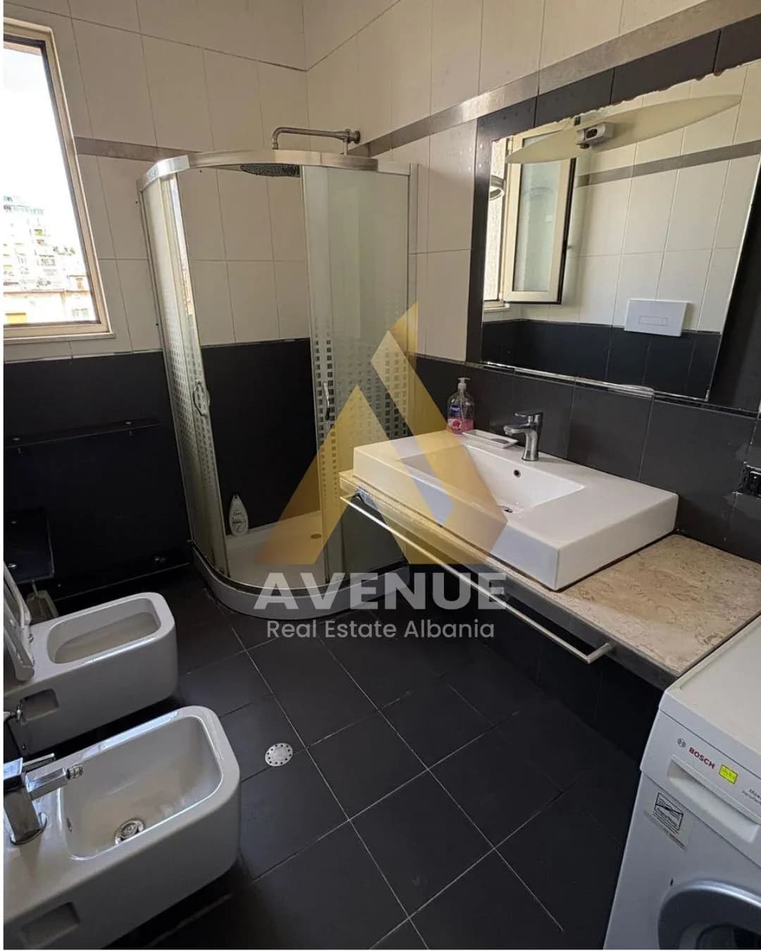 APARTAMENT 2+1 ME QERA PRANË SHKOLLËS SË BALETIT, MBRAPA NJËSISË BASHKIAKE NR. 2, TIRANE 2