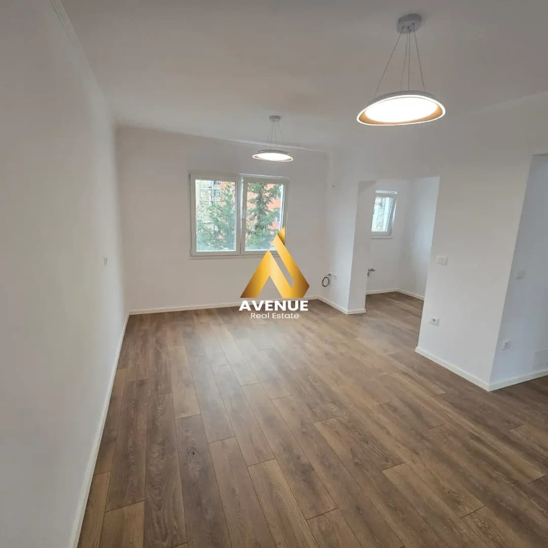 SHITET APARTAMENT 1+1- ALI DEMI- 2