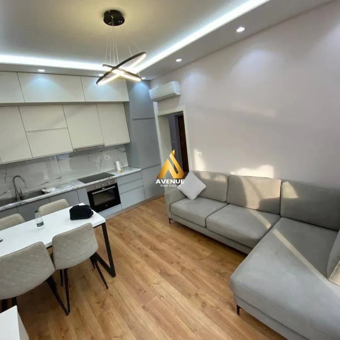 Jepet me qira apartament 2+1 -Myslym Shyri