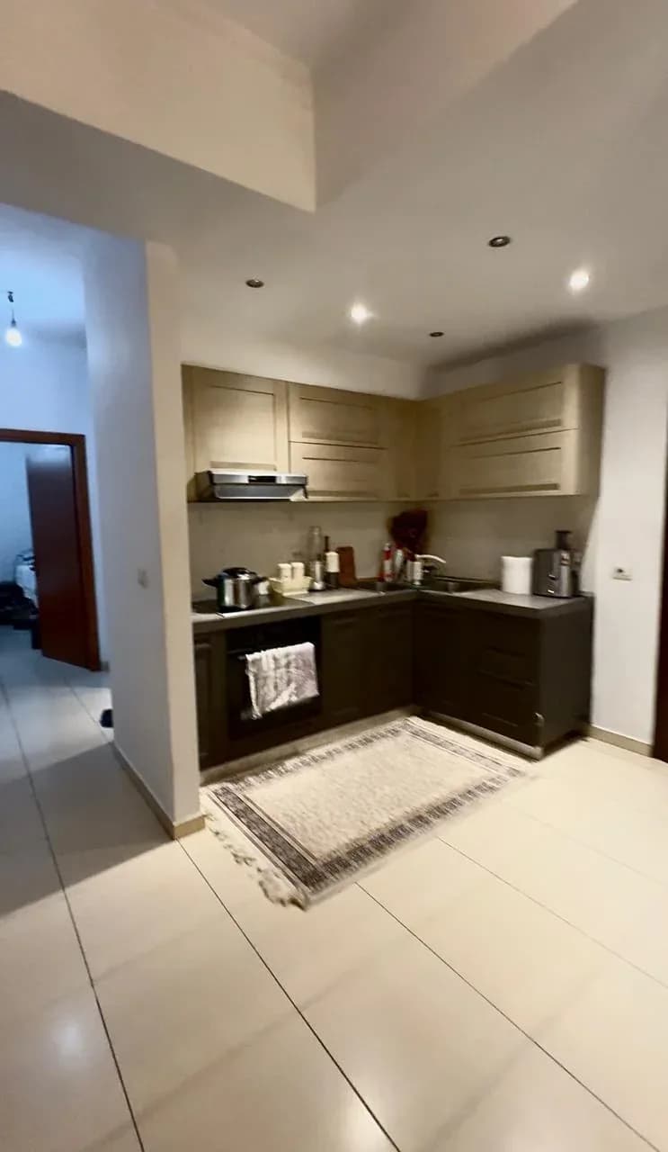 APARTAMENT NË SHITJE YZBERISHT, TIRANË 3