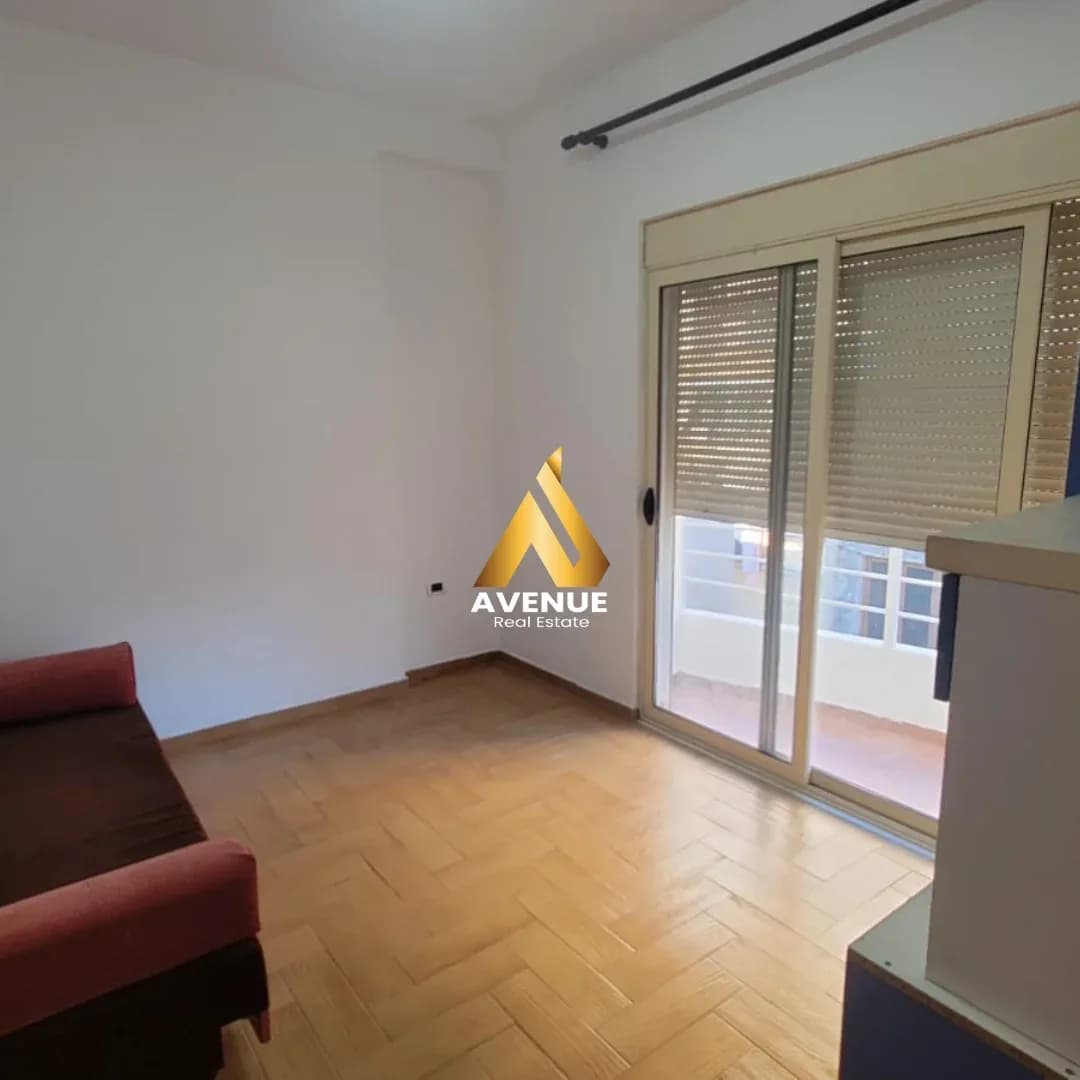 Jepet me Qira Apartament 2+1 – Pranë Rrugës së Kavajës 4