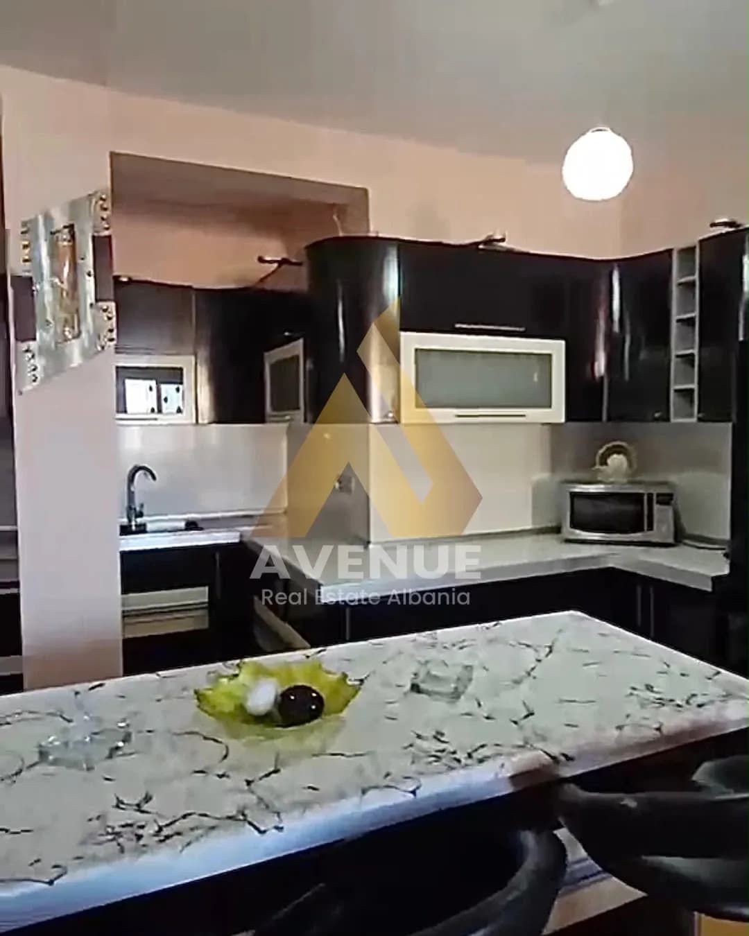 APARTAMENT 2+1 ME QERA KOMPLEKSI HALILI TIRANE 2