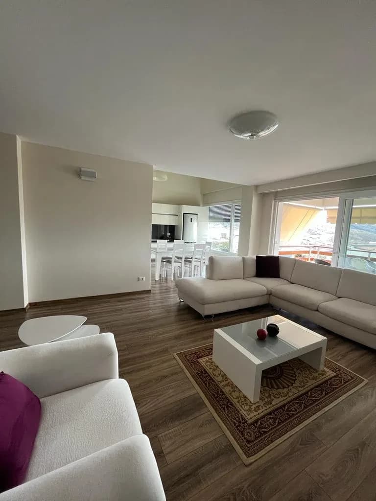 APARTAMENT ME QIRA LONG HILL, TIRANË