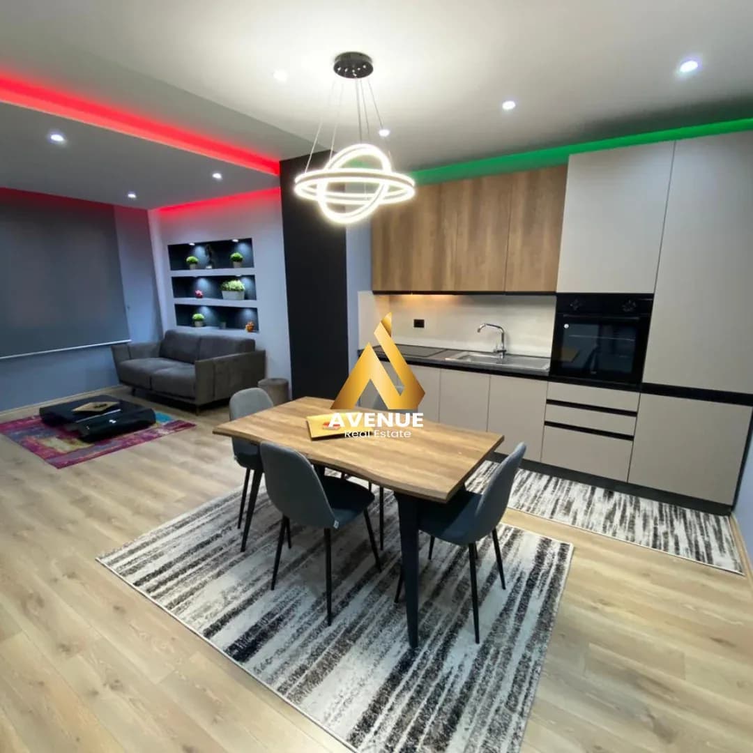 JEPET ME QERA APARTAMENT 2+1+1 -ASTIR