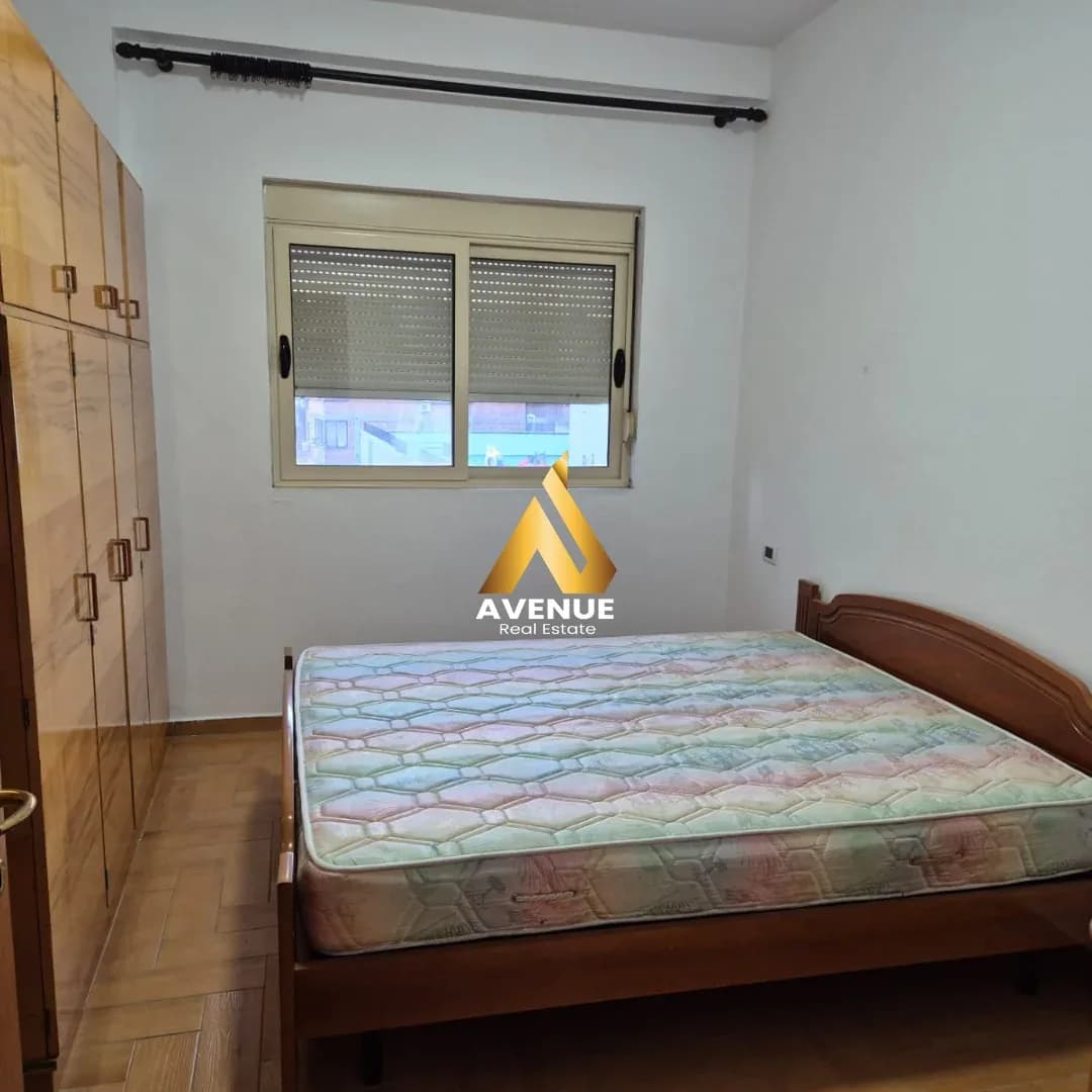 Jepet me Qira Apartament 2+1 – Pranë Rrugës së Kavajës 3