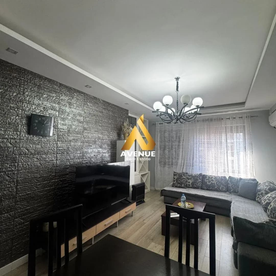 APARTAMENT 1+1 ME QIRA – FRESK, TIRANË