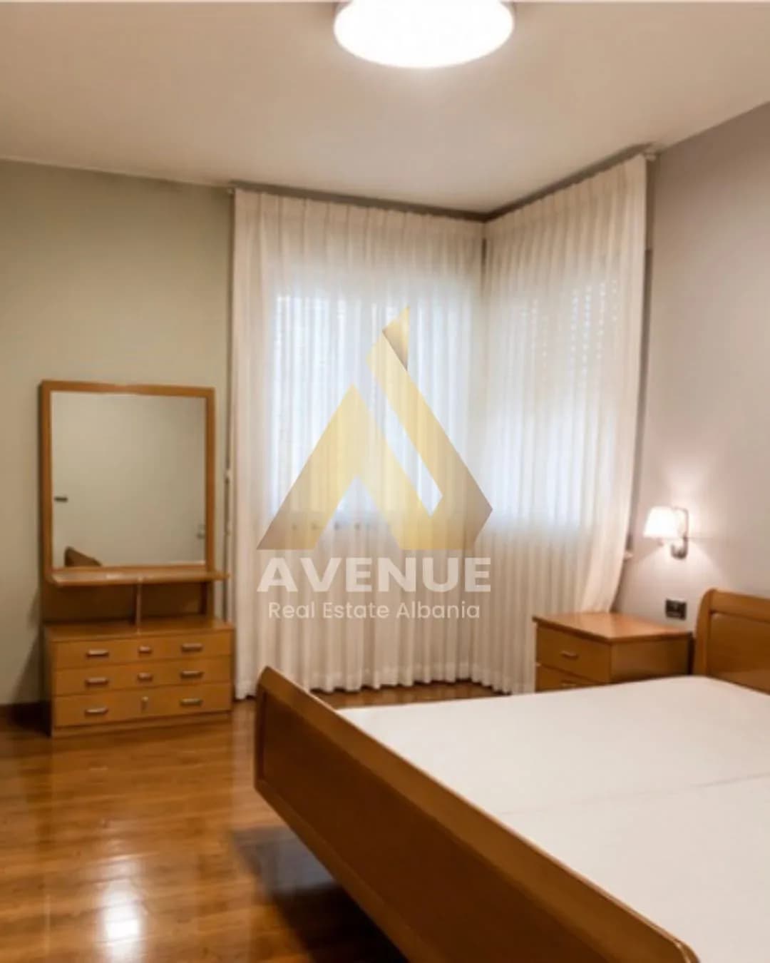 APARTAMENT ME QIRA 3+1 RRUGA E KOSOVARËVE, TIRANË 3
