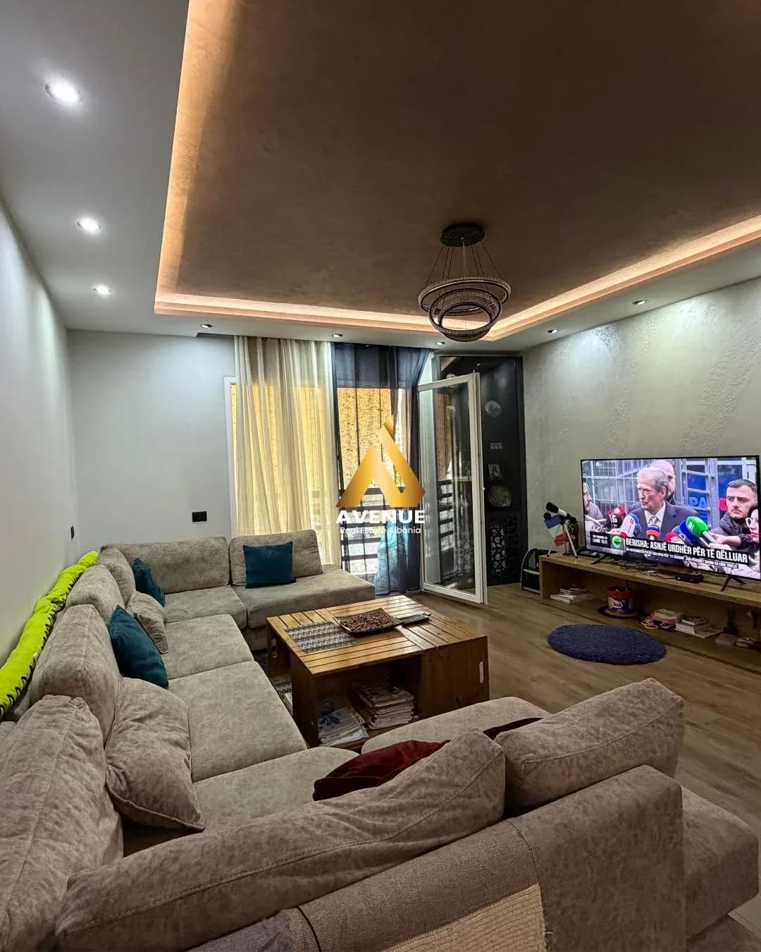 APARTAMENT EKSKLUZIV PËR SHITJE – KOMUNA E PARISIT 2
