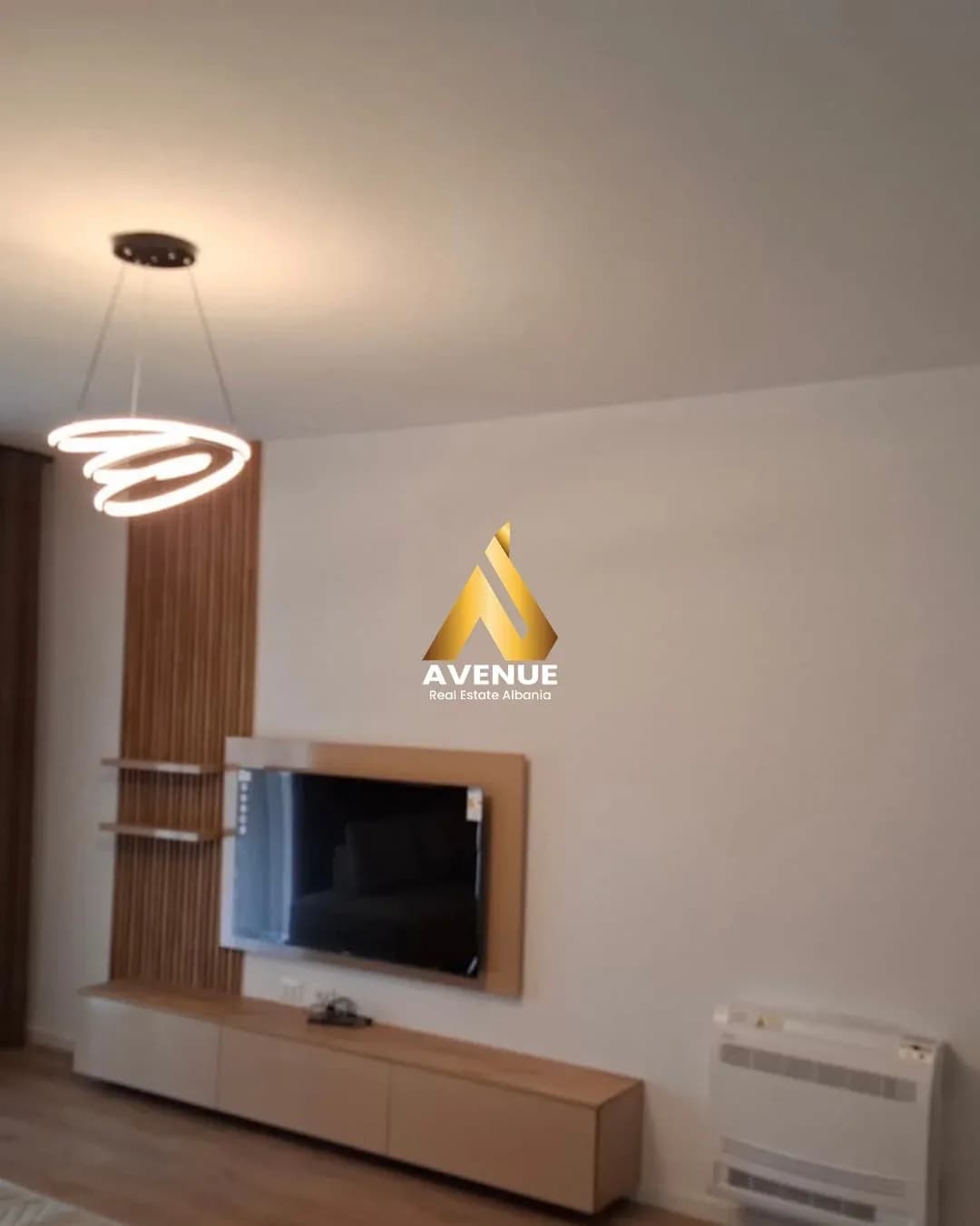 APARTAMENT 2+1 ME QERA LAPRAKË, RRUGA DRITAN HOXHA, KOMPLEKSI AURA, TIRANË 3