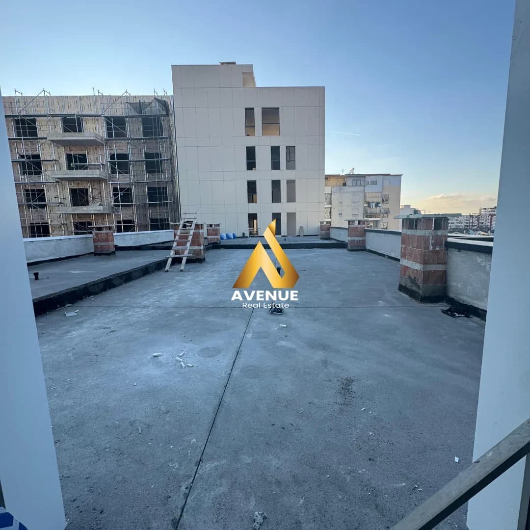 Shitet, Apartament 1+1- Bulevardi i Ri 2