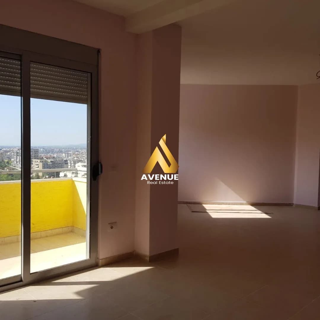 APARTAMENT NË SHITJE LIQENI ARTIFICIAL, TIRANË