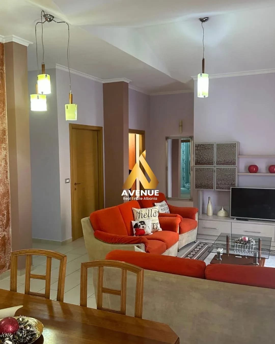 APARTAMENT ME QERA 3+1 + POST PARKIMI – KRISTAL CENTER 4