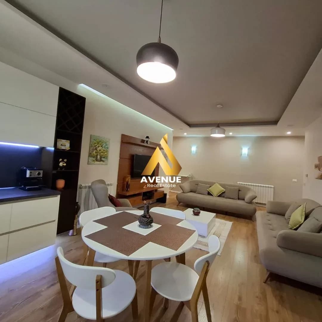 Jepet me qira apartament 2+1 pranë Rrugës së Dibrës