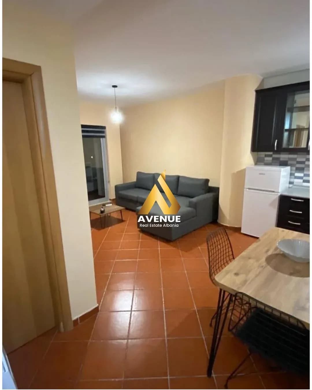 APARTAMENT 1+1 ME QIRA PALLATI ME SHIGJETA TIRANË 2