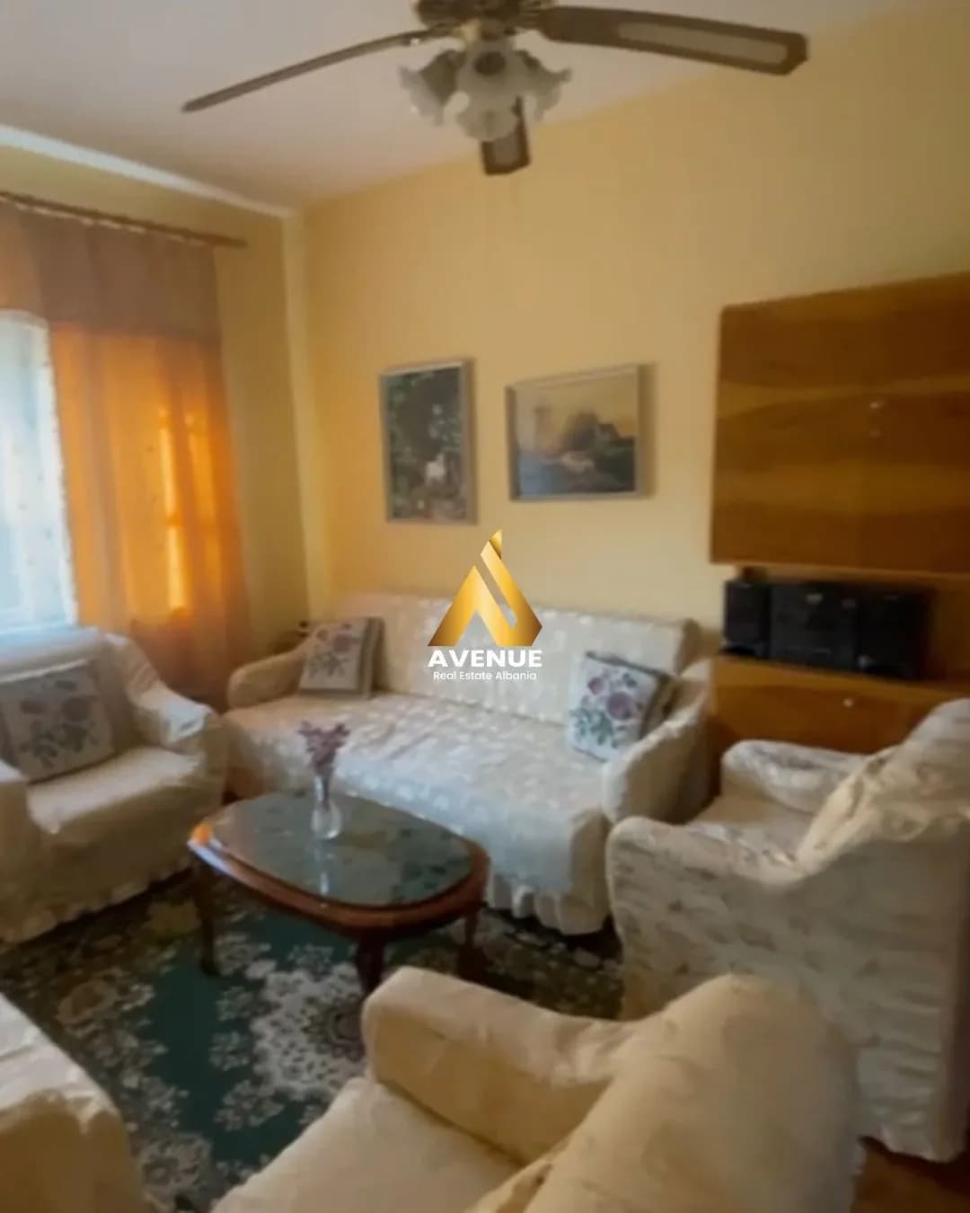 Jepet me qira apartament 2+1 Ish-Restorant Durrësi