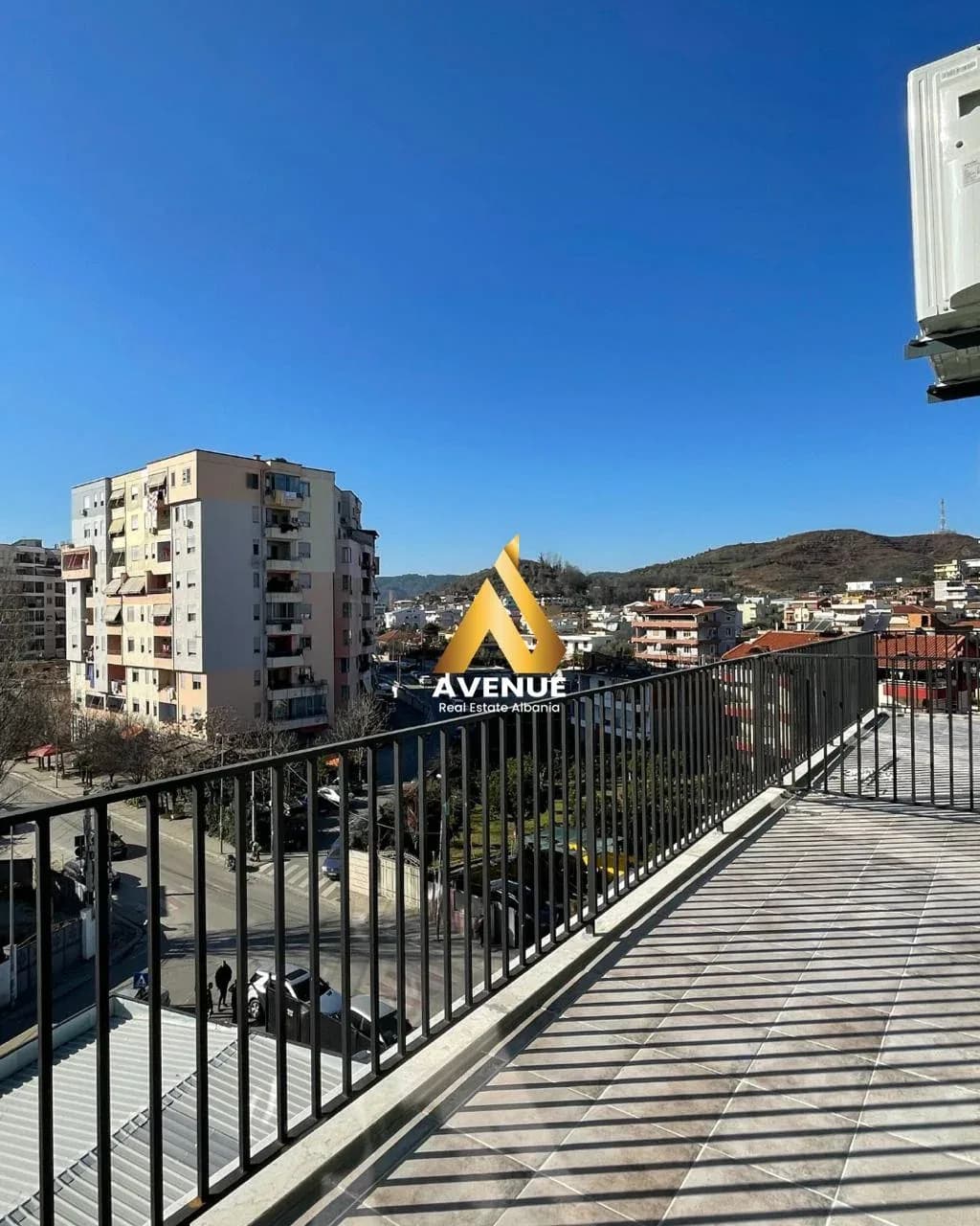 APARTAMENT 2+1 ME QIRA, YZBERISHT TIRANE 3