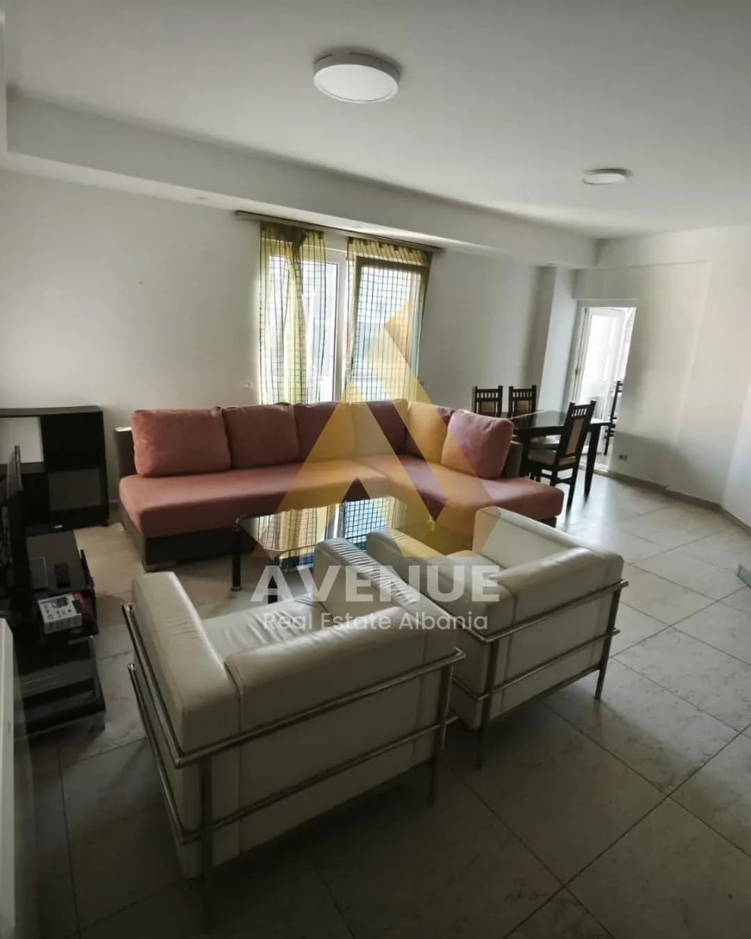 APARTAMENT 2+1 ME QERA MBRAPA SHKOLLËS VASIL SHANTO, TIRANË 4