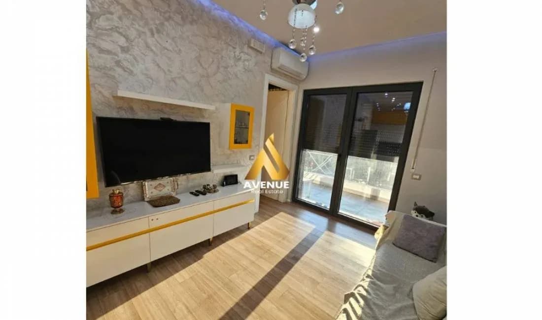 JEPET ME QERA APARTAMENT 1+1- KOMPLEKSI DELIJORGJI