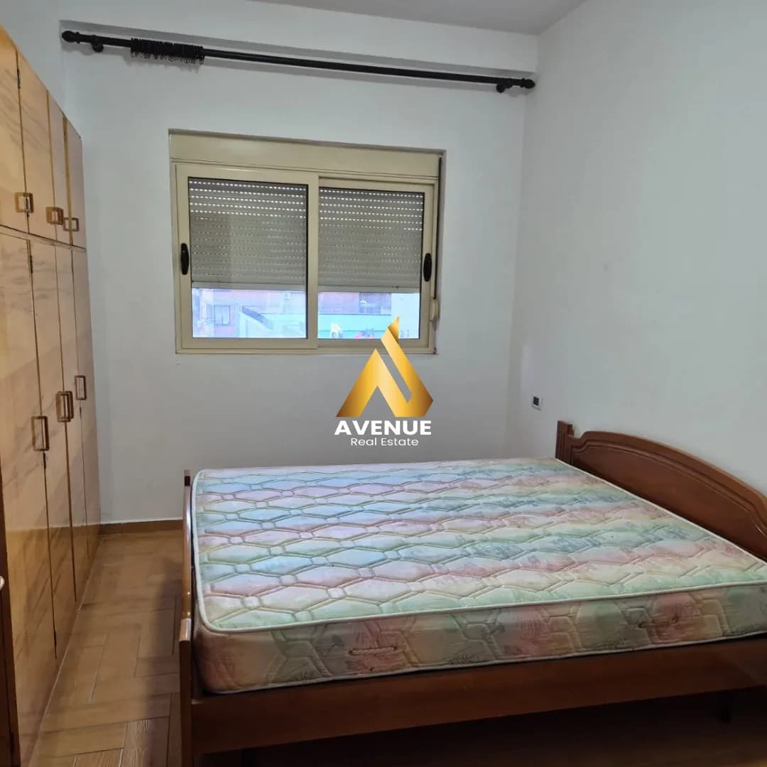 Jepet me Qira Apartament – Rruga e Kavajës 4