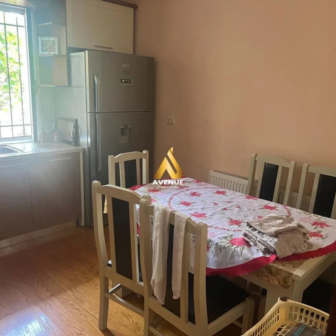 JEPET SHTEPI ME QIRA – LAPRAKE 2