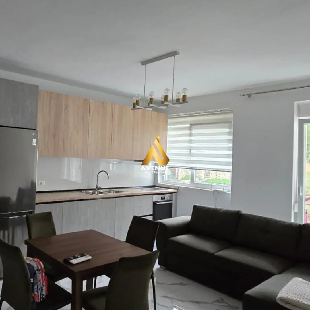 Jepet me qira apartament 2+1 në Kompleksin “FZ Construction 2