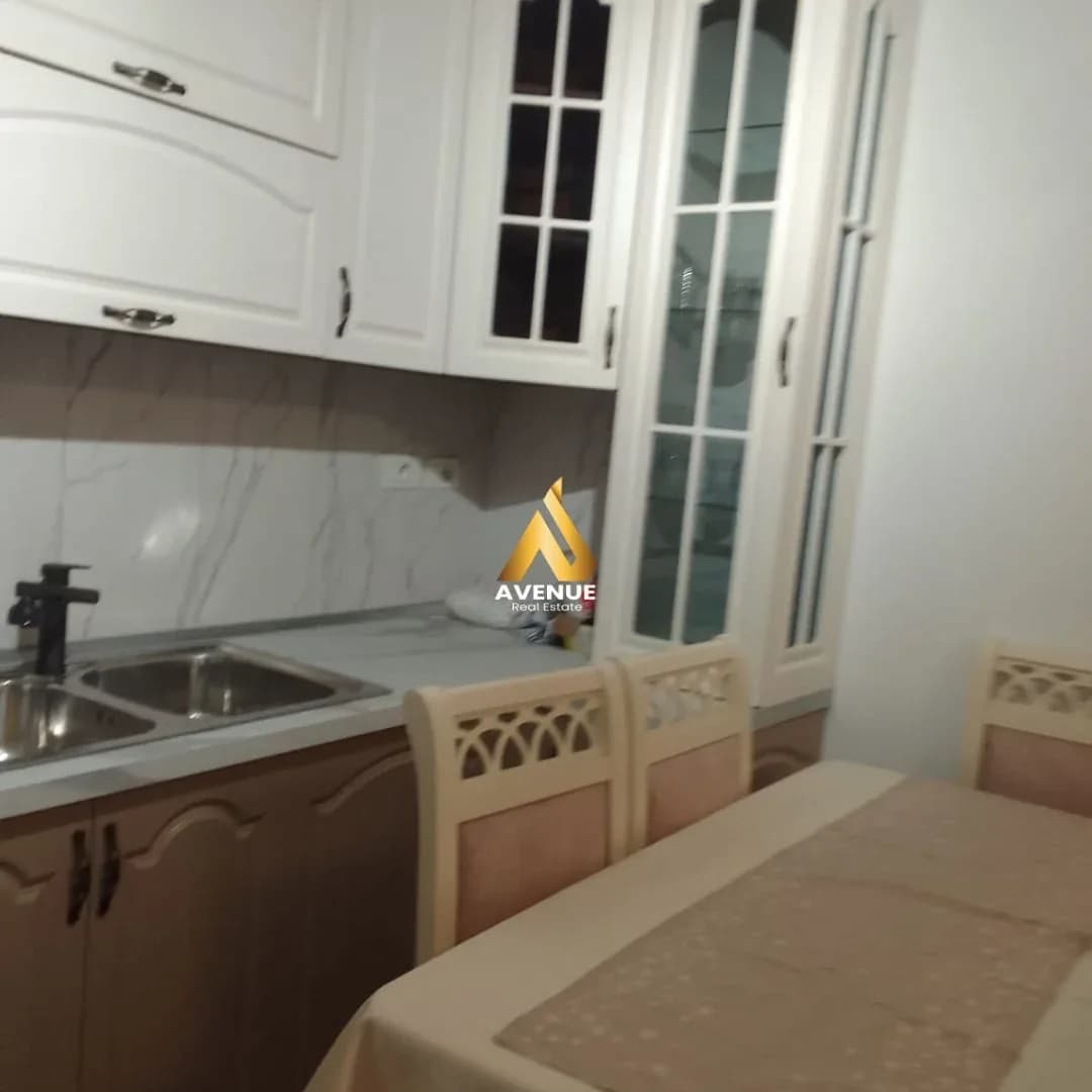 Apartament me qera -Rruga e Durrësit 3