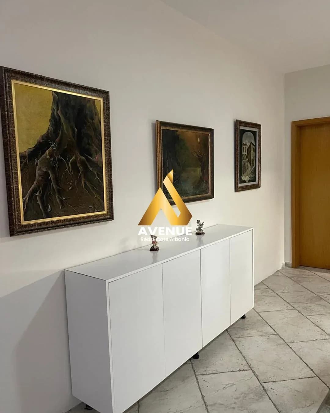 APARTAMENT 2+1 ME QIRA – PRANË SHKOLLËS SË KUQE, TIRANË 2
