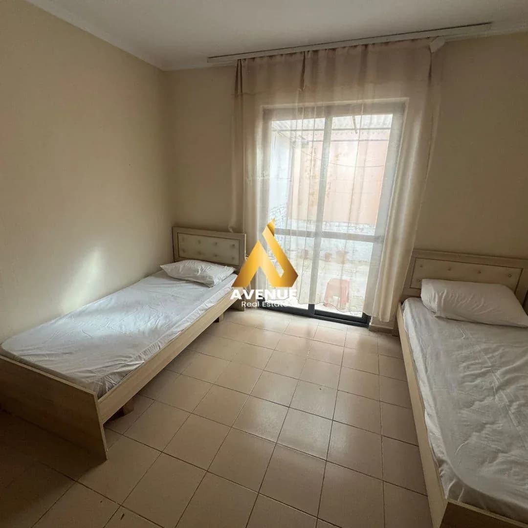 JEPET ME QIRA APARTAMENT 2+1 –PRANË GJIMNAZIT “ANDON ZAKO ÇAJUPI”, TIRANË