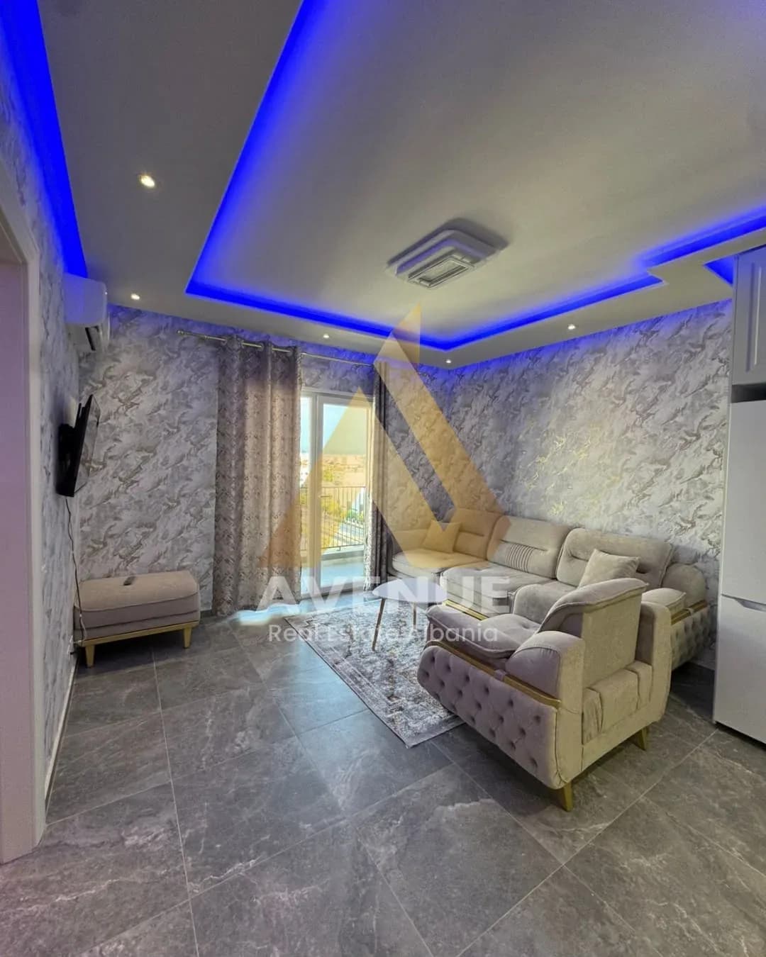Jepet me qera apartament 1+1 premium tek Univers City Tiranë