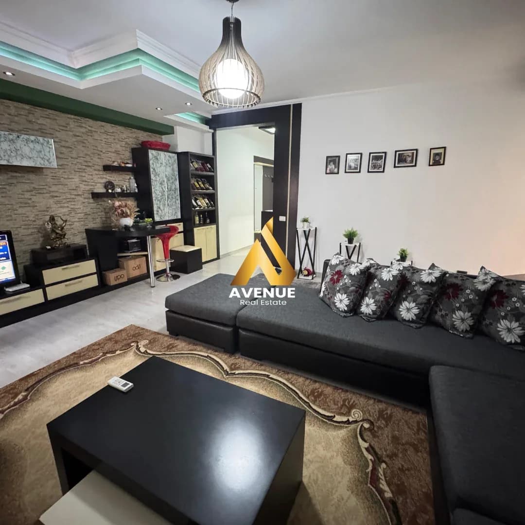 SHITET APARTAMENT 2+1 -BULEVARDI I RI, TIRANE 2