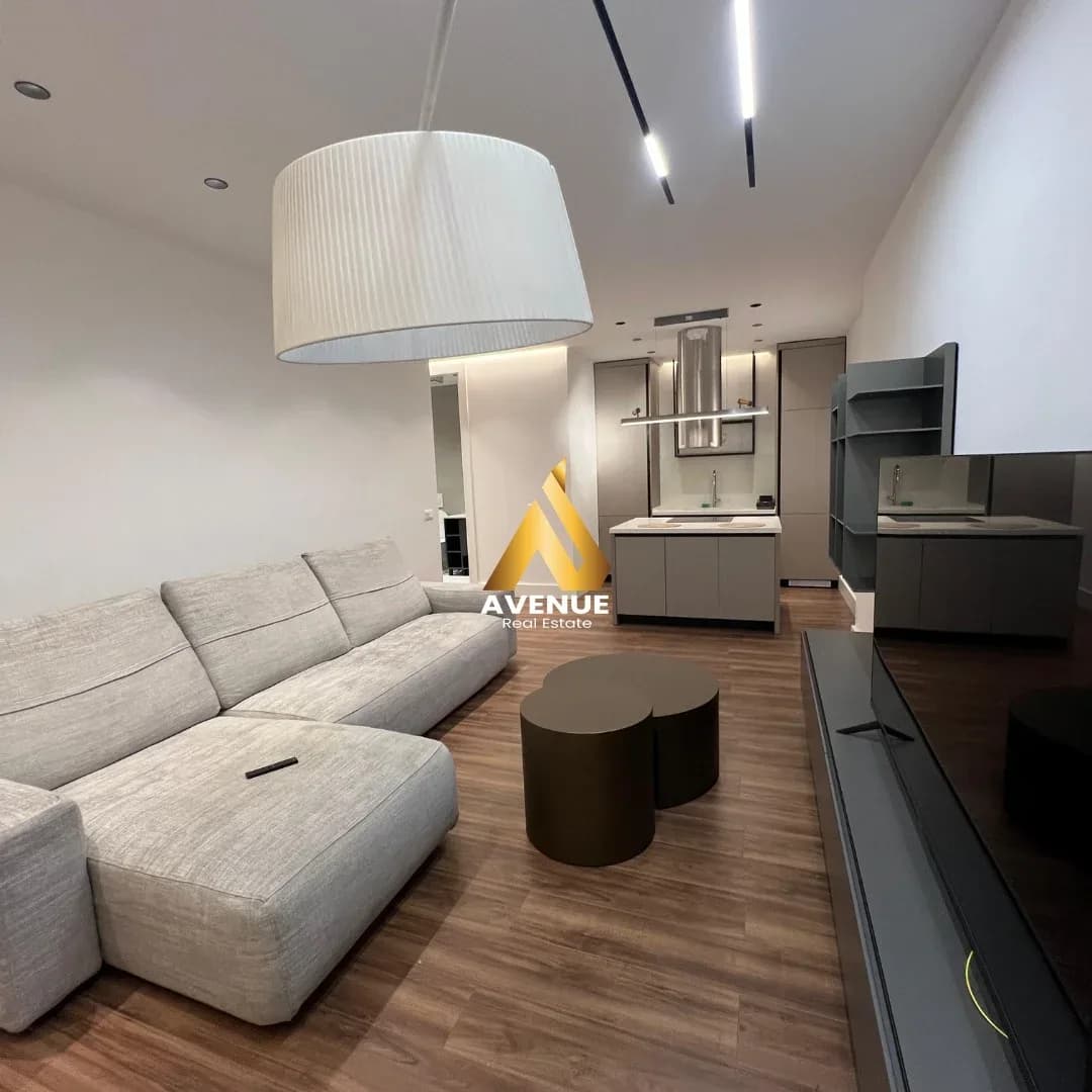 APARTAMENT NË SHITJE GRAND GALLERY, YZBERISHT 3