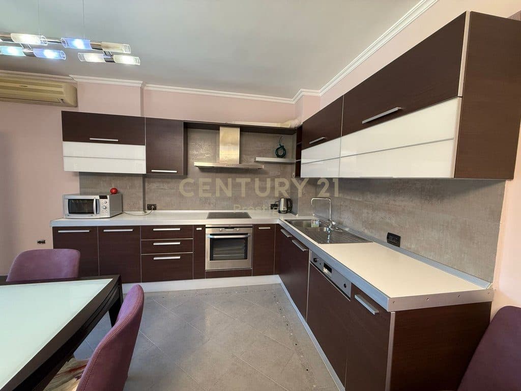 APARTAMENT 2+1+POST PARKIMI ME QIRA PRANE "AMBASADOR 3", TIRANE! 4