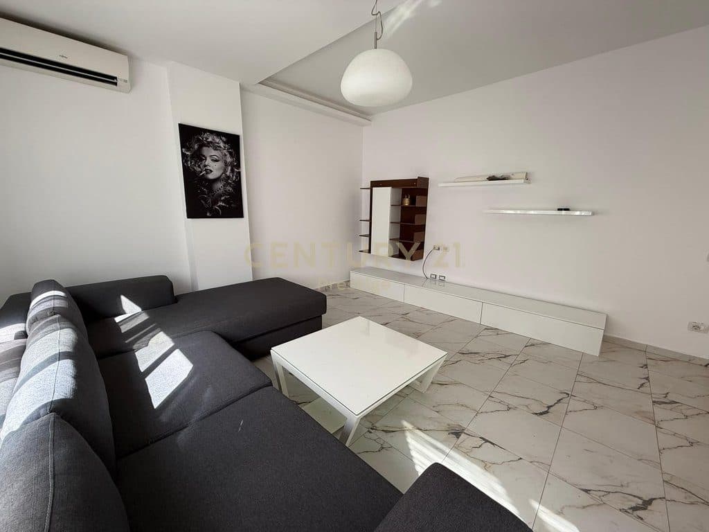 APARTAMENT 2+1+2 ME QIRA, TEK "KAPITEN MIR ZOTI"-LIQENI I THATE!